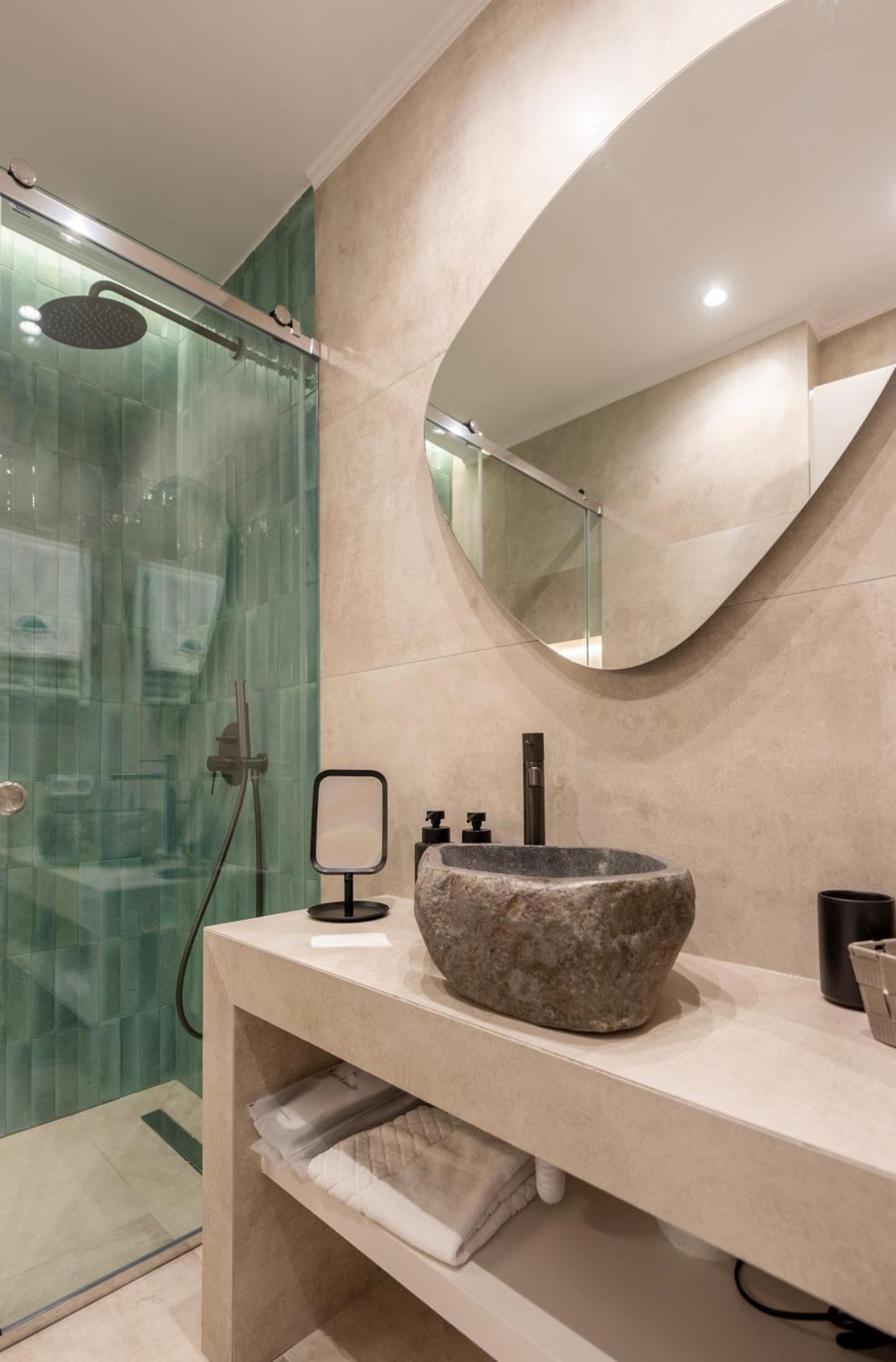 Derouse Eva Suite Jacuzzi & Sauna Афины Экстерьер фото
